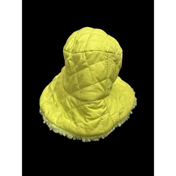 NWT BP Neon green fuzzy bucket hat‎ - Picture 1 of 6